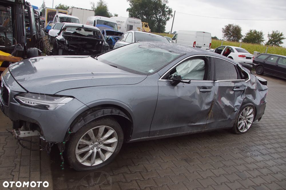 Auto na części Volvo s90 silnik 190 km 2.0 T5 D4204T14 OSMIUM GREY skrzynia TG-81SC siedzenia Sedili Comfort Pelle Moritz ANTRACITE (RA00) moduł sterownik deska konsola poduszka airbag poduszki licznik wyświetlacz moduł sterownik zwrotnica amortyzator lampa grill - 9
