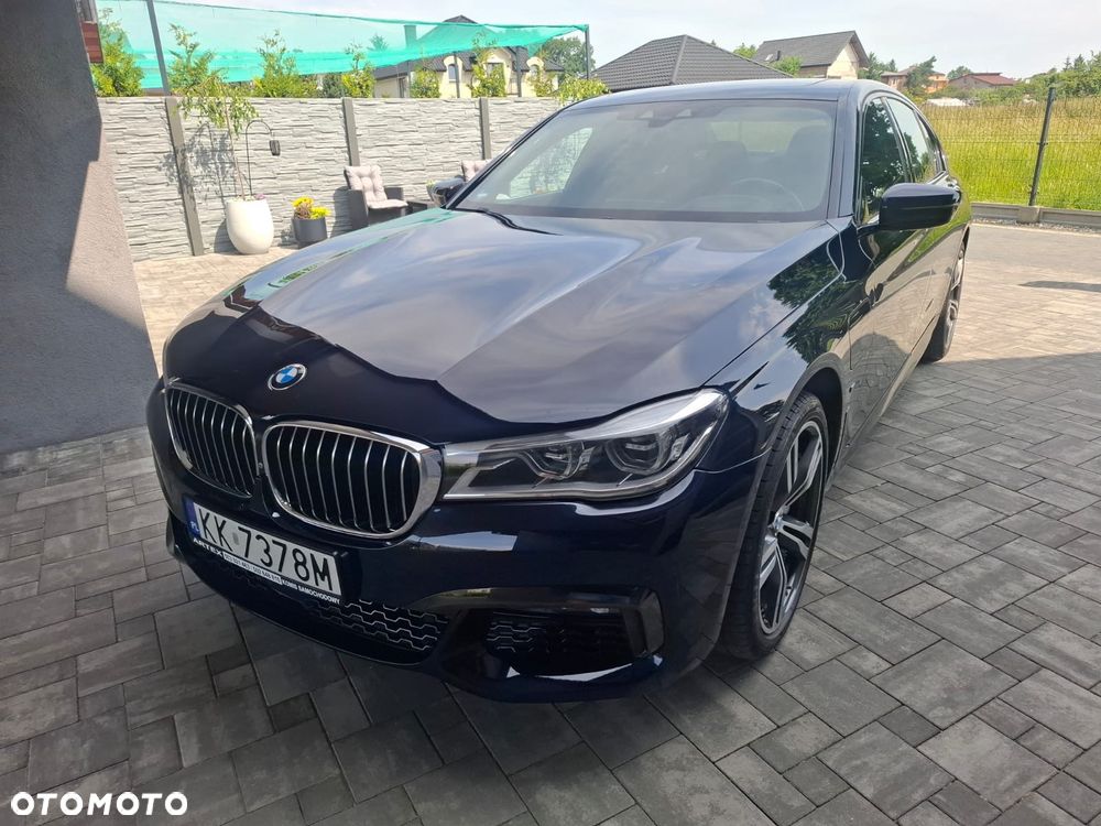 BMW Seria 7 740e iPerformance - 2