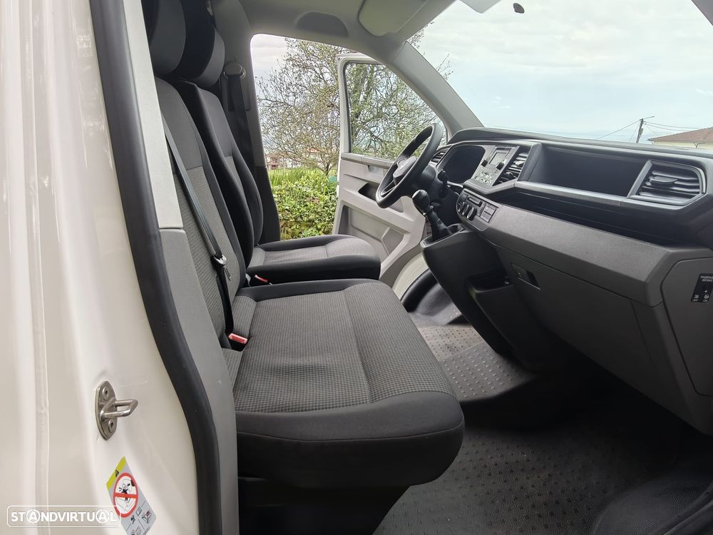VW TRANSPORTER - 16