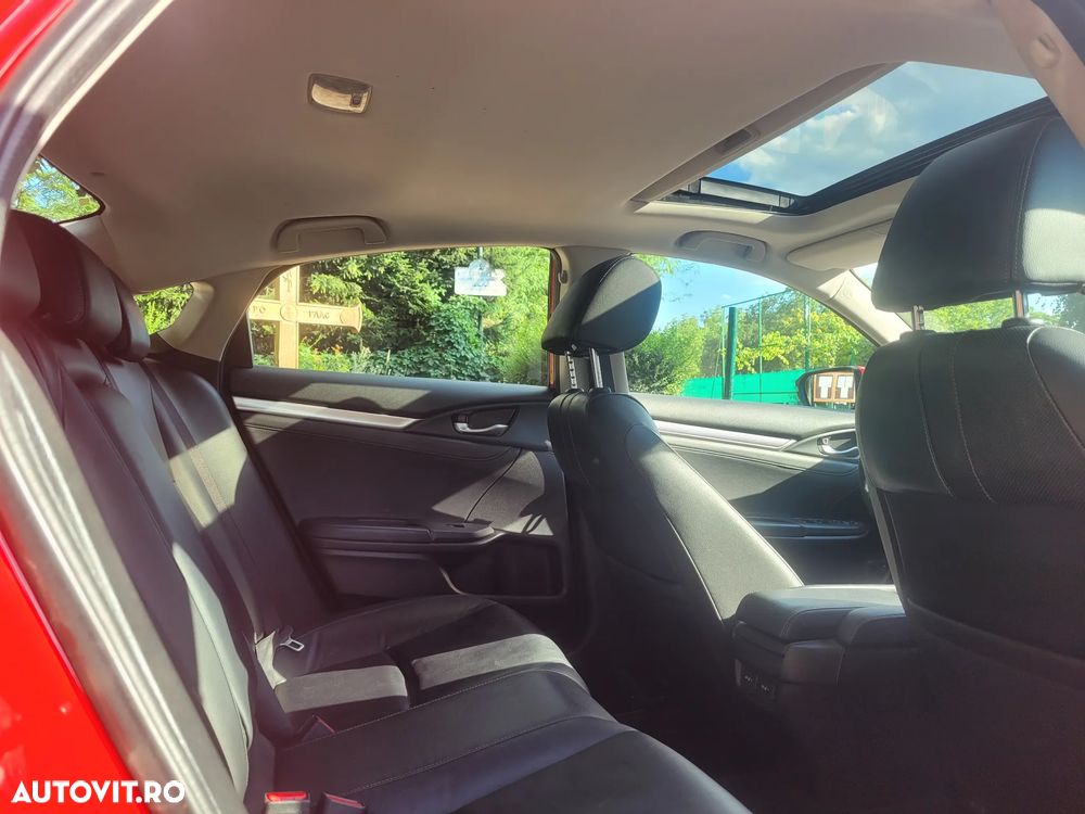 Honda Civic 1.5 i-VTEC Turbo Executive - 13