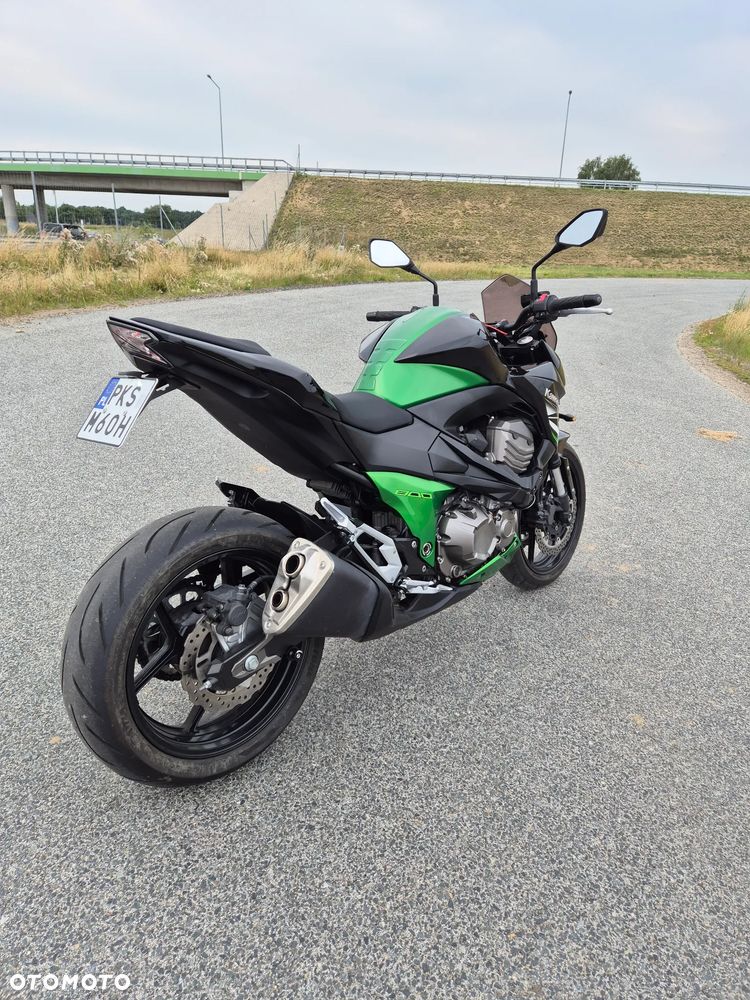 Kawasaki Z - 8