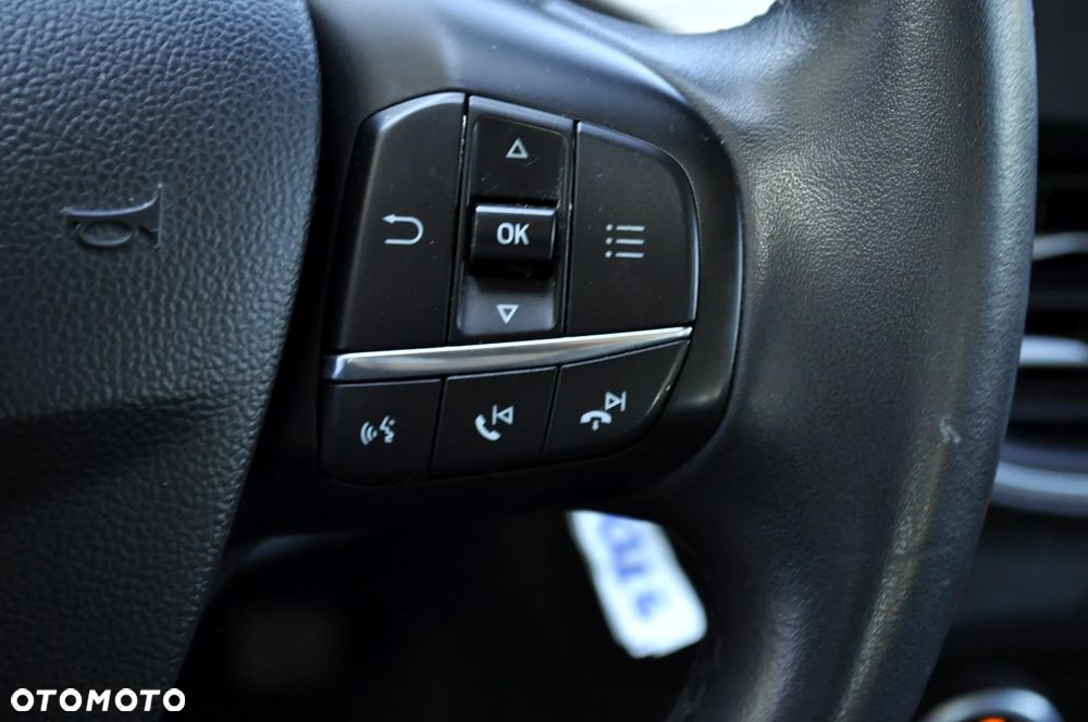 Ford Focus - 29