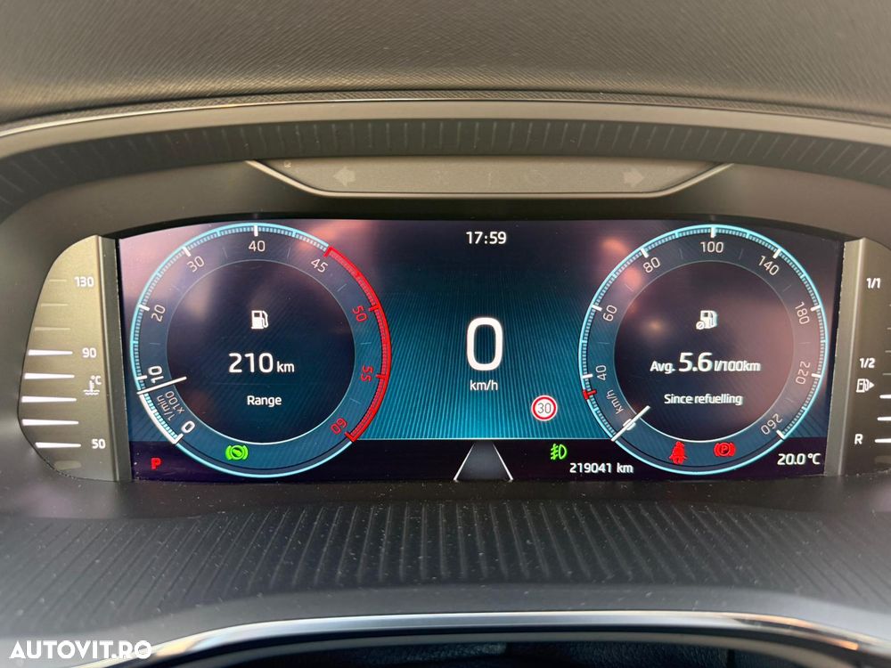 Skoda Octavia 2.0 TDI DSG Ambition - 3