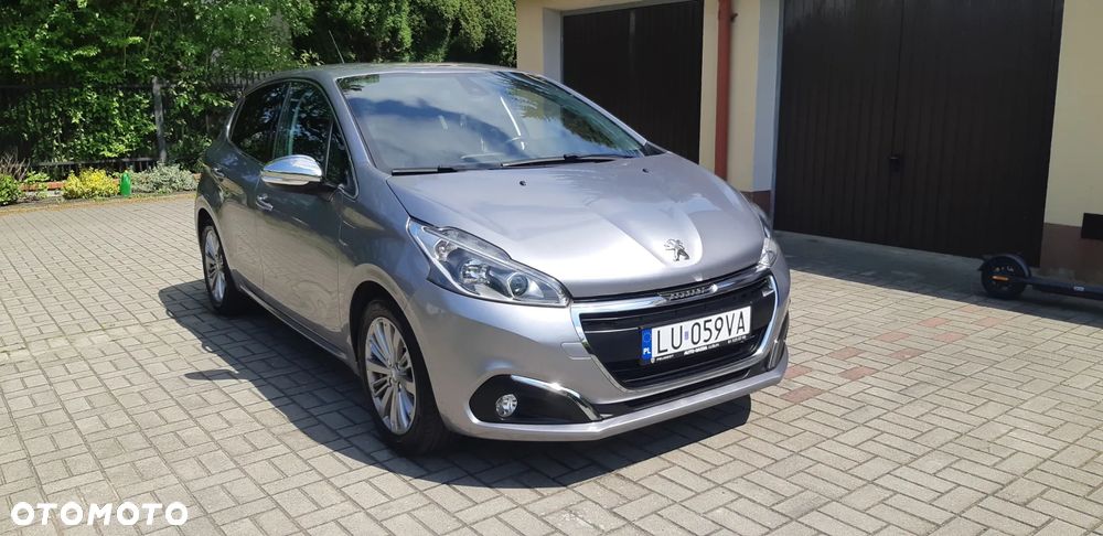 Peugeot 208 1.2 PureTech Allure S&S - 2