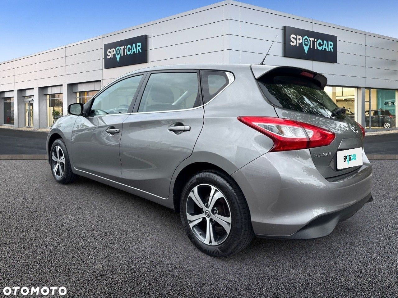 Nissan Pulsar 1.2 DIG-T Acenta EU6 - 7