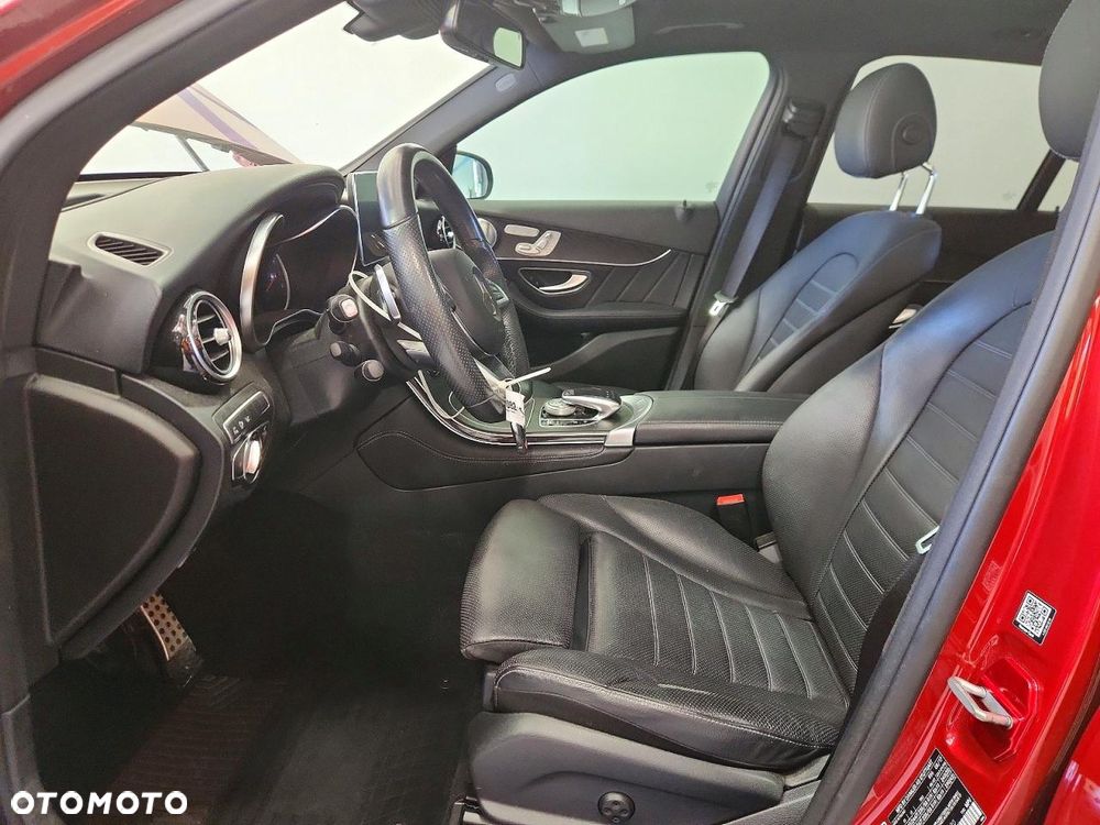 Mercedes-Benz GLC - 7