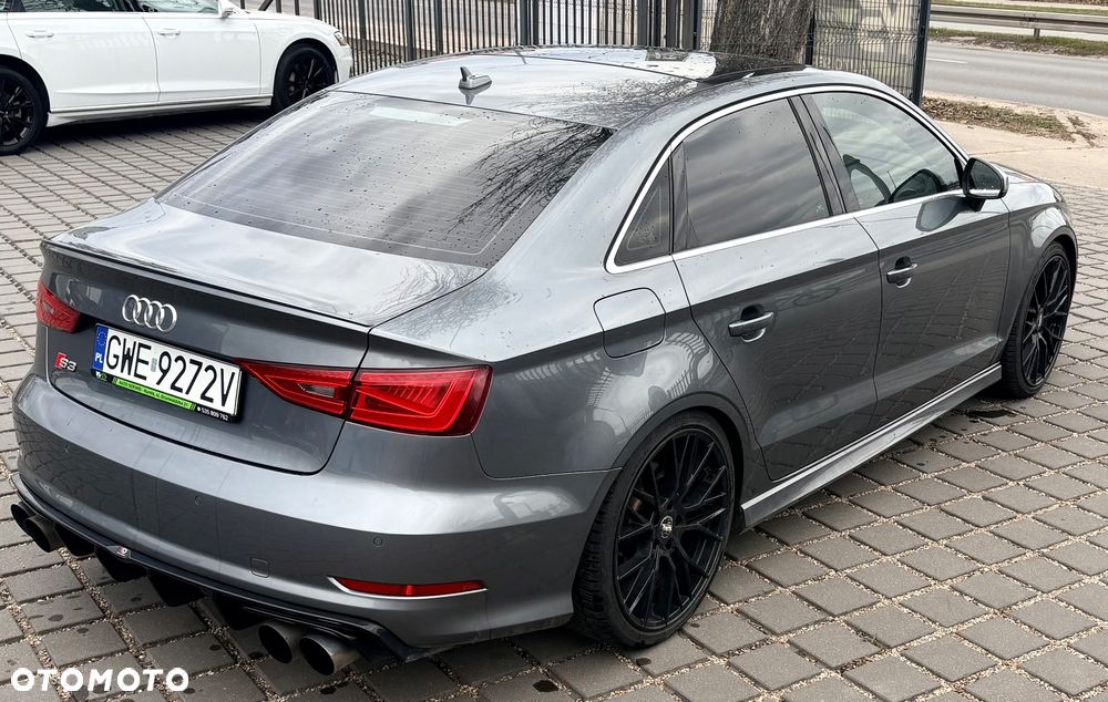 Audi S3 S tronic - 3