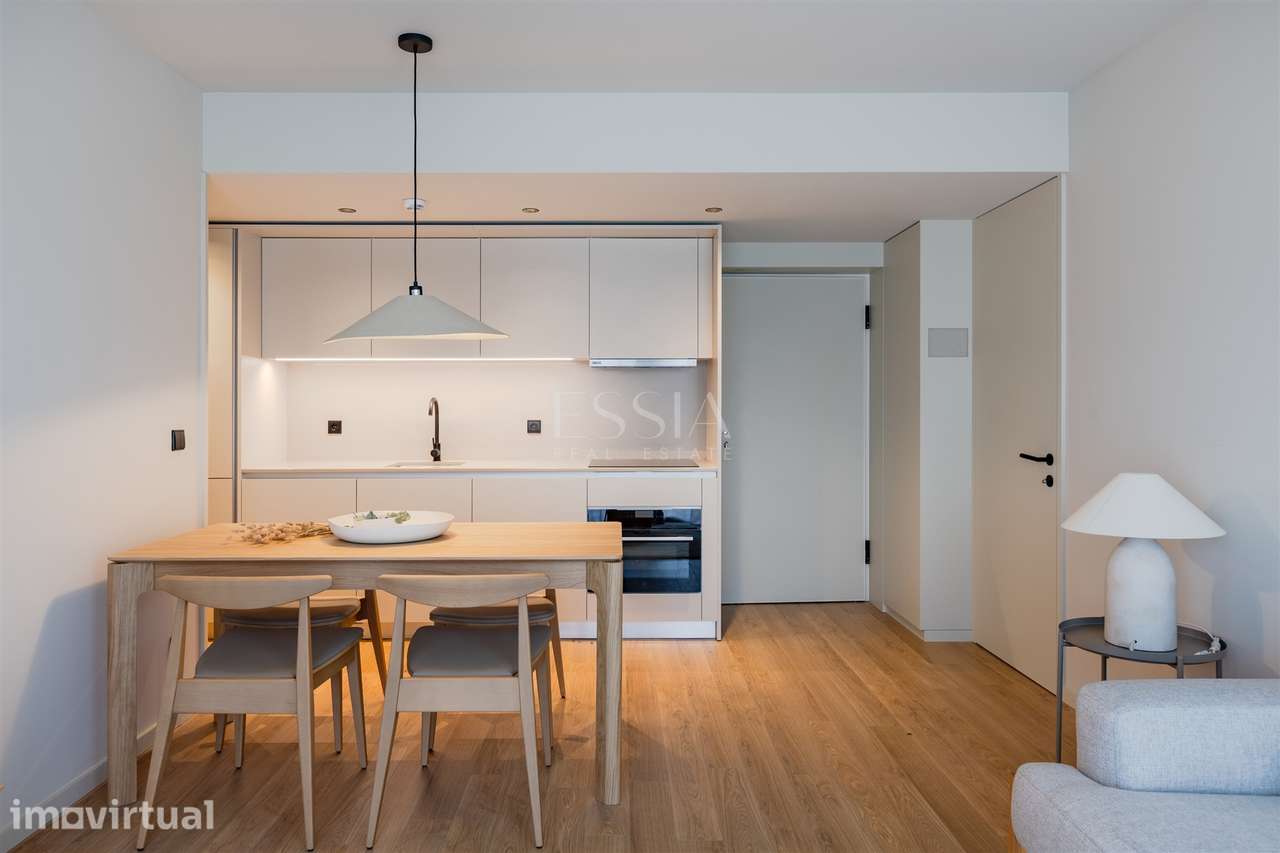 Apartamento T2 Novo com Varanda e Garagem - Grande imagem: 5/14
