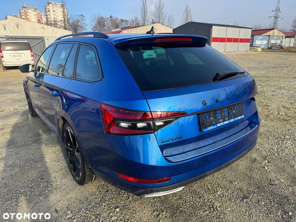 Skoda Superb 2.0 TDI DSG SportLine - 5