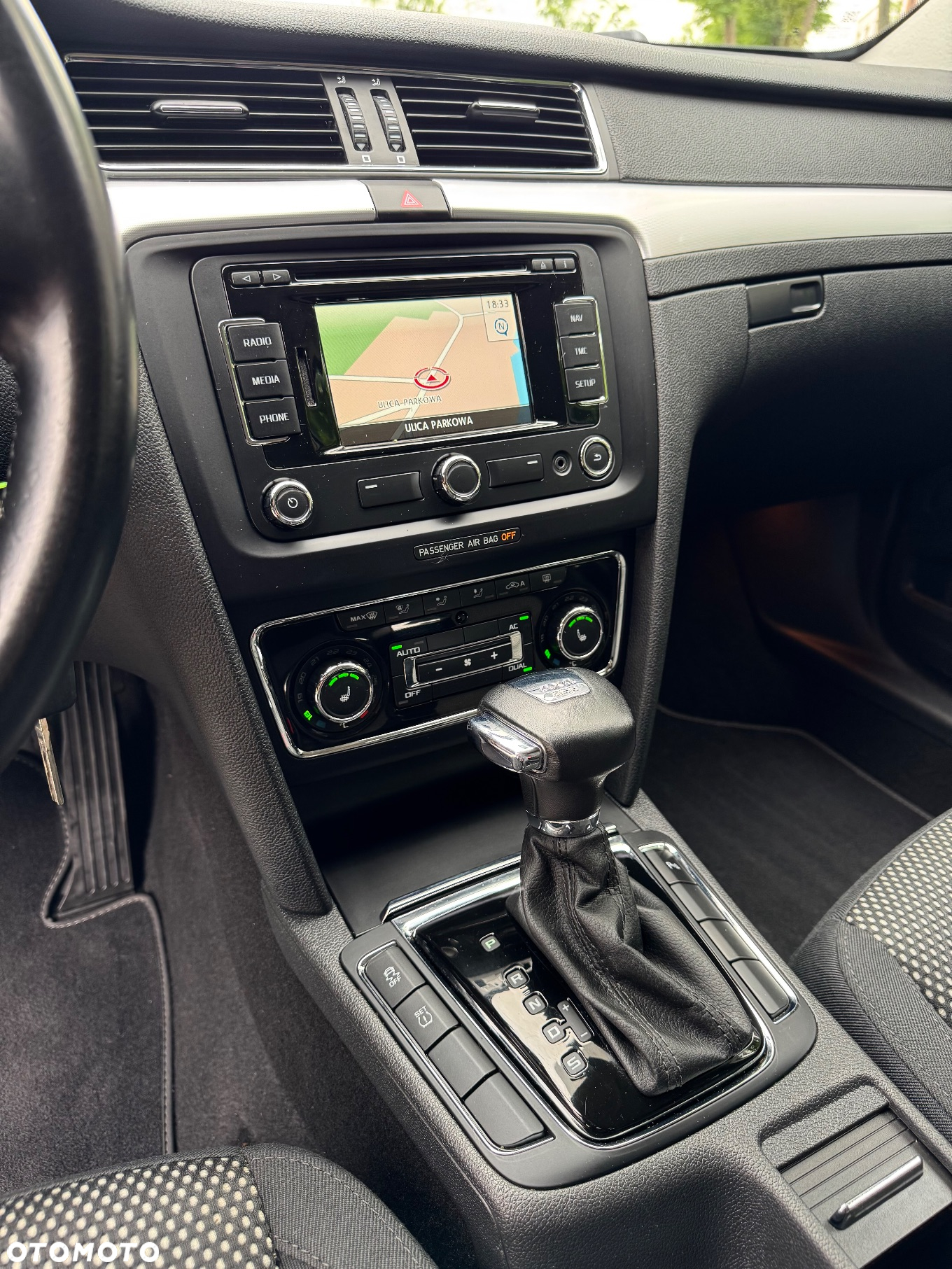 Skoda Superb 2.0 TDI Green tec 4x4 DSG Exclusive - 10