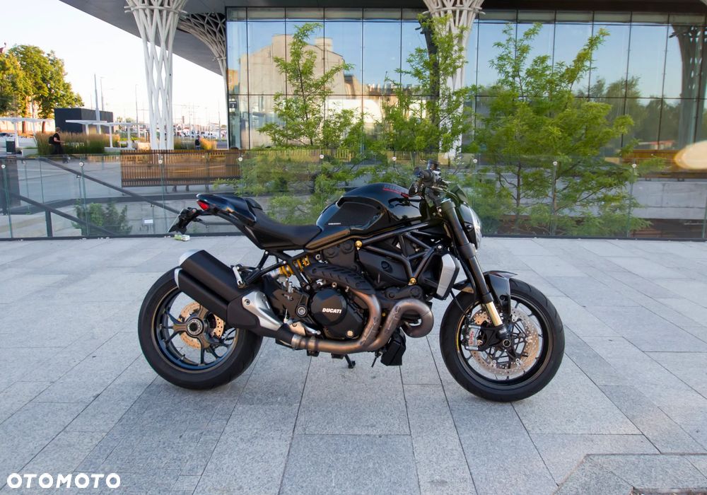 Ducati Monster - 3