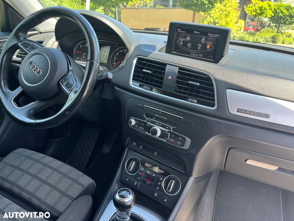 Audi Q3 2.0 TDI sport - 21