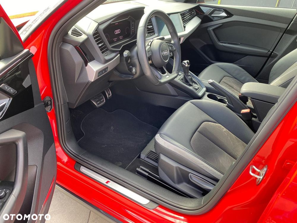 Audi A1 Sportback 40 TFSI S tronic S line - 17