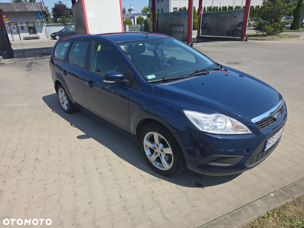 Ford Focus - 1