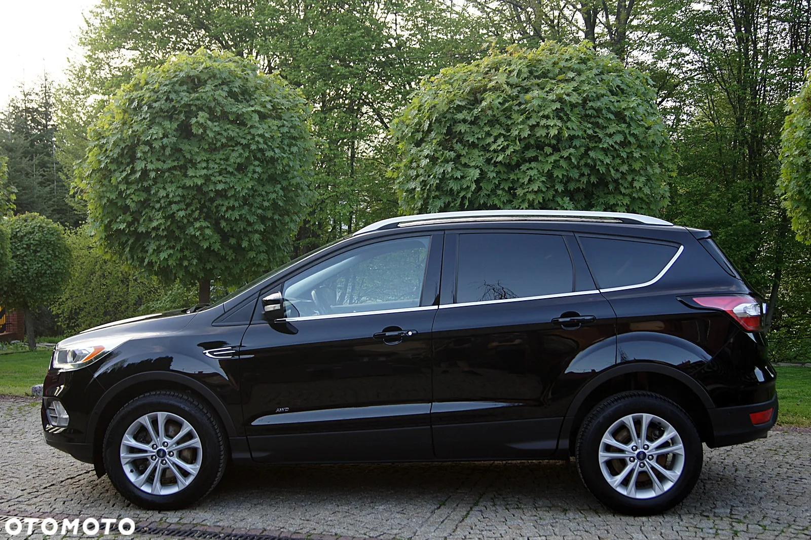 Ford Kuga 2.0 TDCi 4WD Titanium - 6