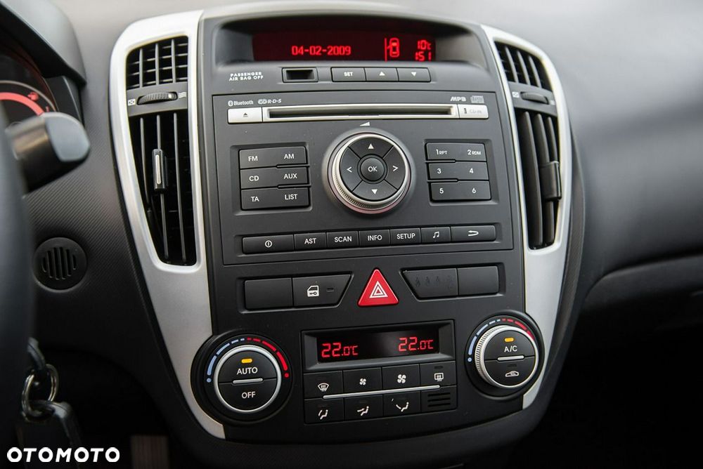 Kia Ceed - 19