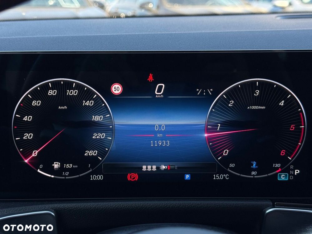 Mercedes-Benz GLB 200 d AMG Line 8G-DCT - 32