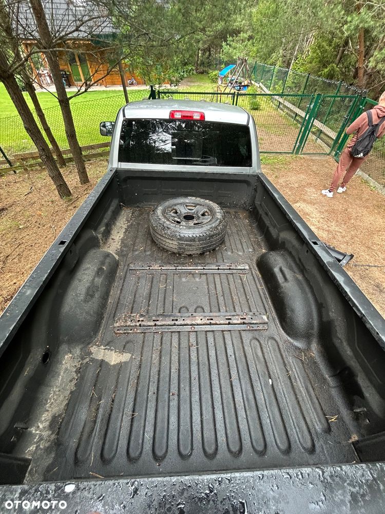 Dodge RAM - 11