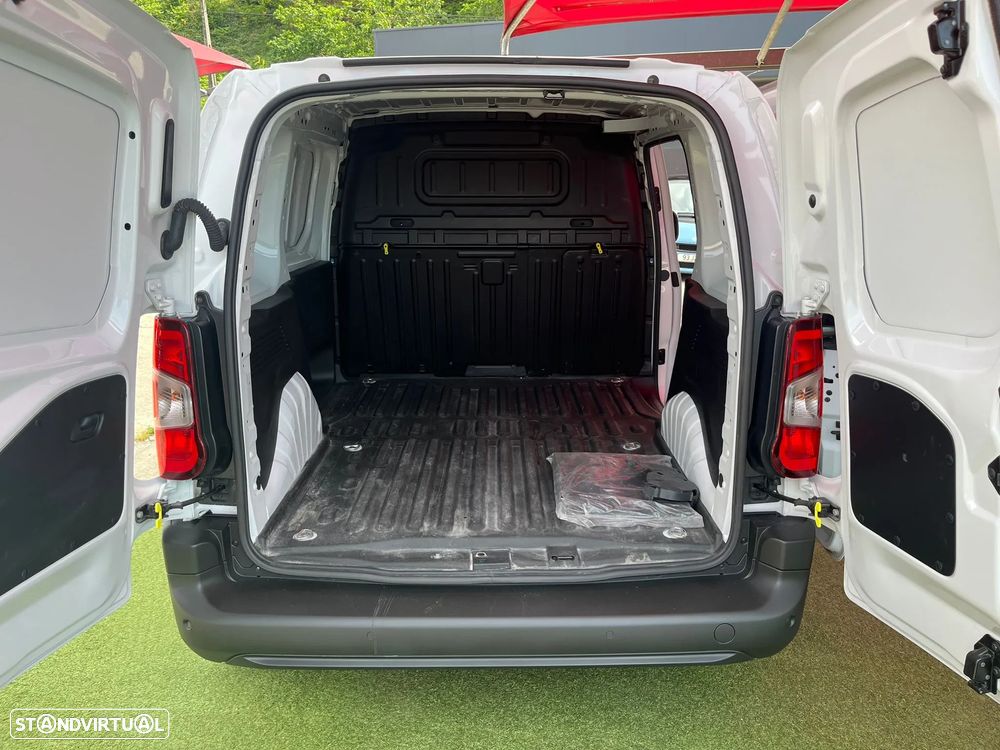 Toyota Proace City | 1.5 D-4D | 3 Lug. - 5