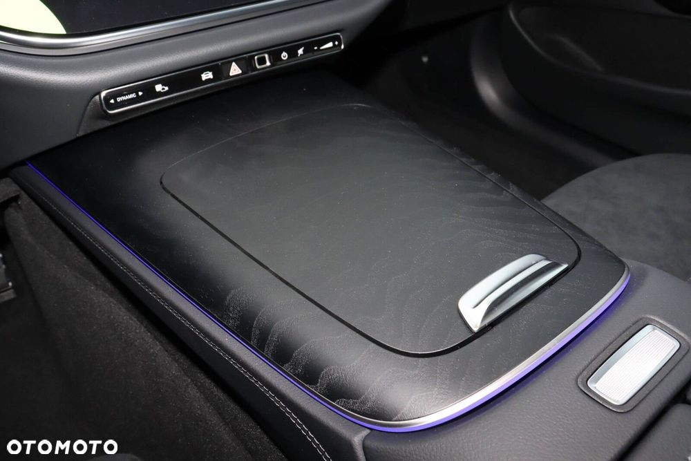 Mercedes-Benz Klasa E - 13