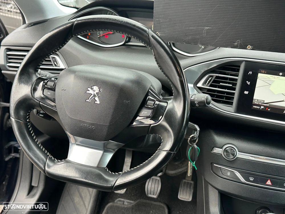 Peugeot 308 SW 1.5 BlueHDi Style - 20
