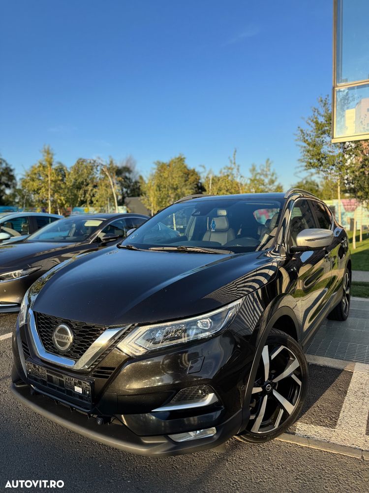 Nissan Qashqai 1.3 DIG-T DCT TEKNA - 2