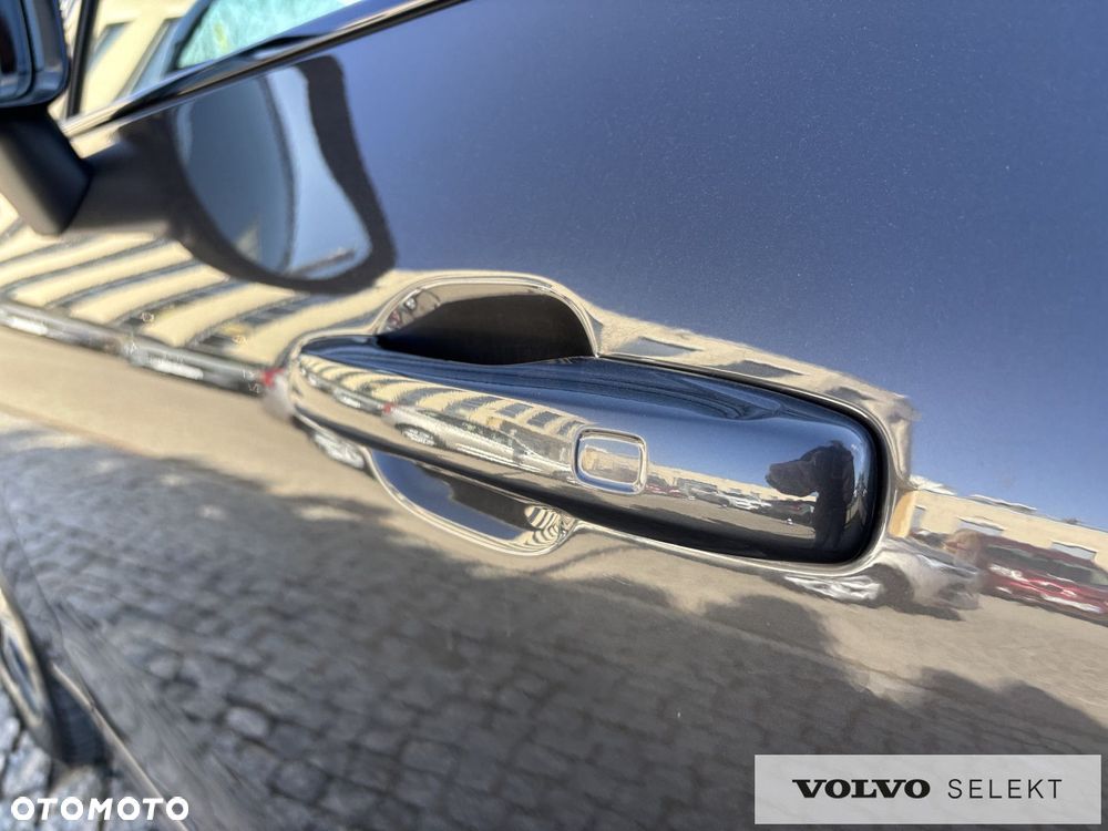 Volvo XC 60 - 22