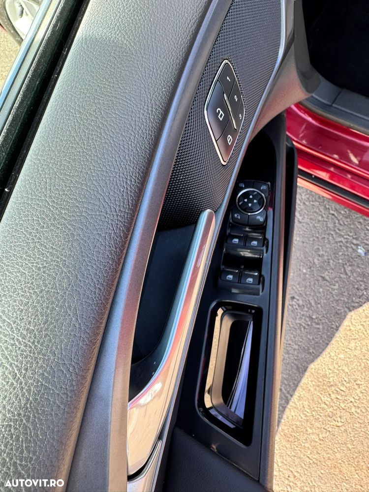 Ford Mondeo 2.0 EcoBoost Titanium - 13