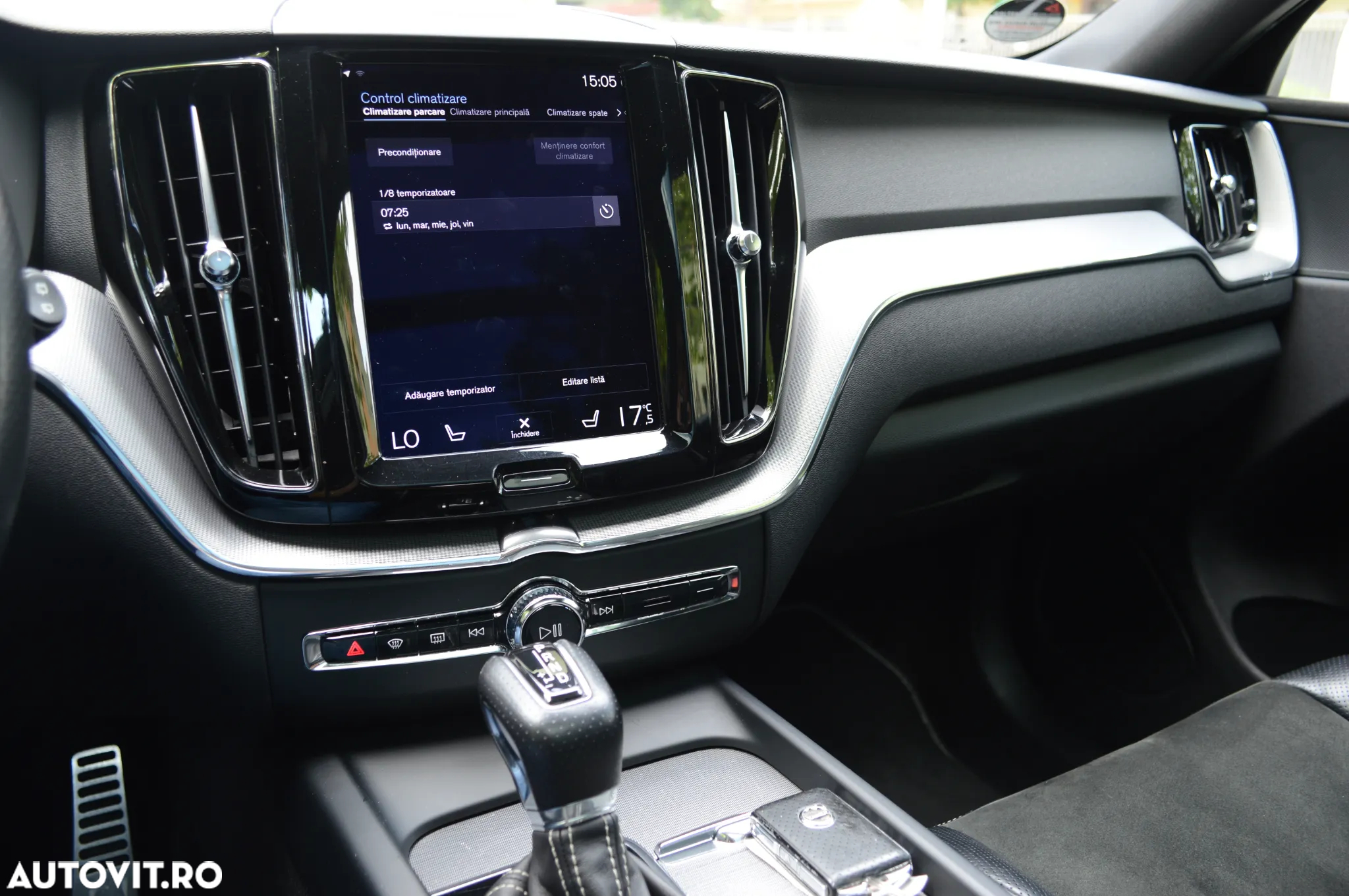Volvo XC 60 T5 AWD Geartronic RDesign - 36