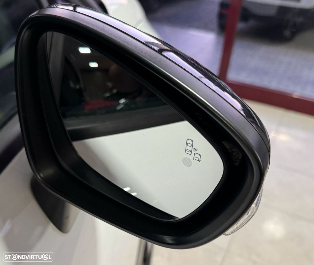 Citroën C3 Aircross PureTech 110 Stop & Start OPF SHINE - 36