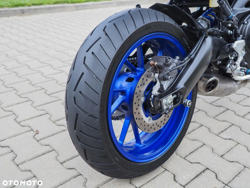 Yamaha MT - 24