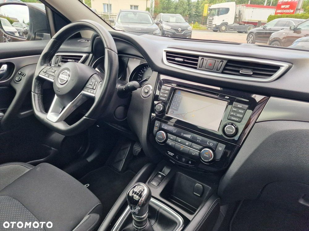 Nissan Qashqai 1.2 DIG-T 360 - 25