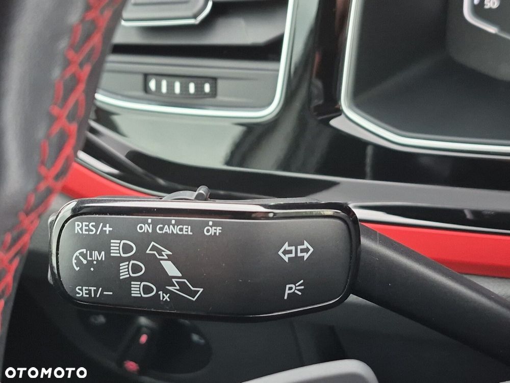 Volkswagen Polo 2.0 TSI GTI DSG - 25