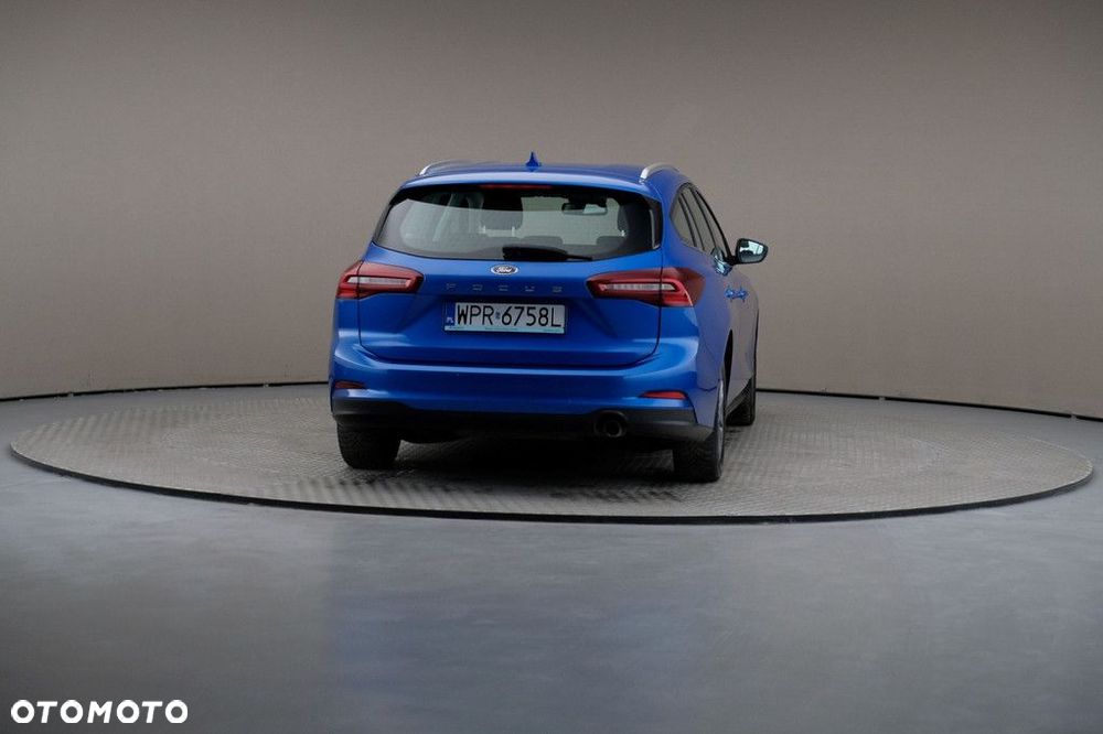 Ford Focus 1.0 EcoBoost Titanium - 5