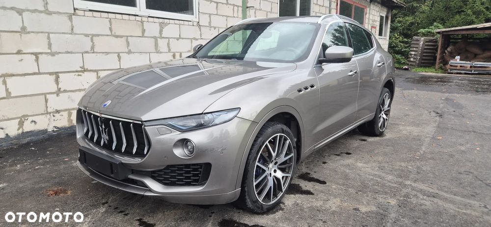 Maserati Levante - 1