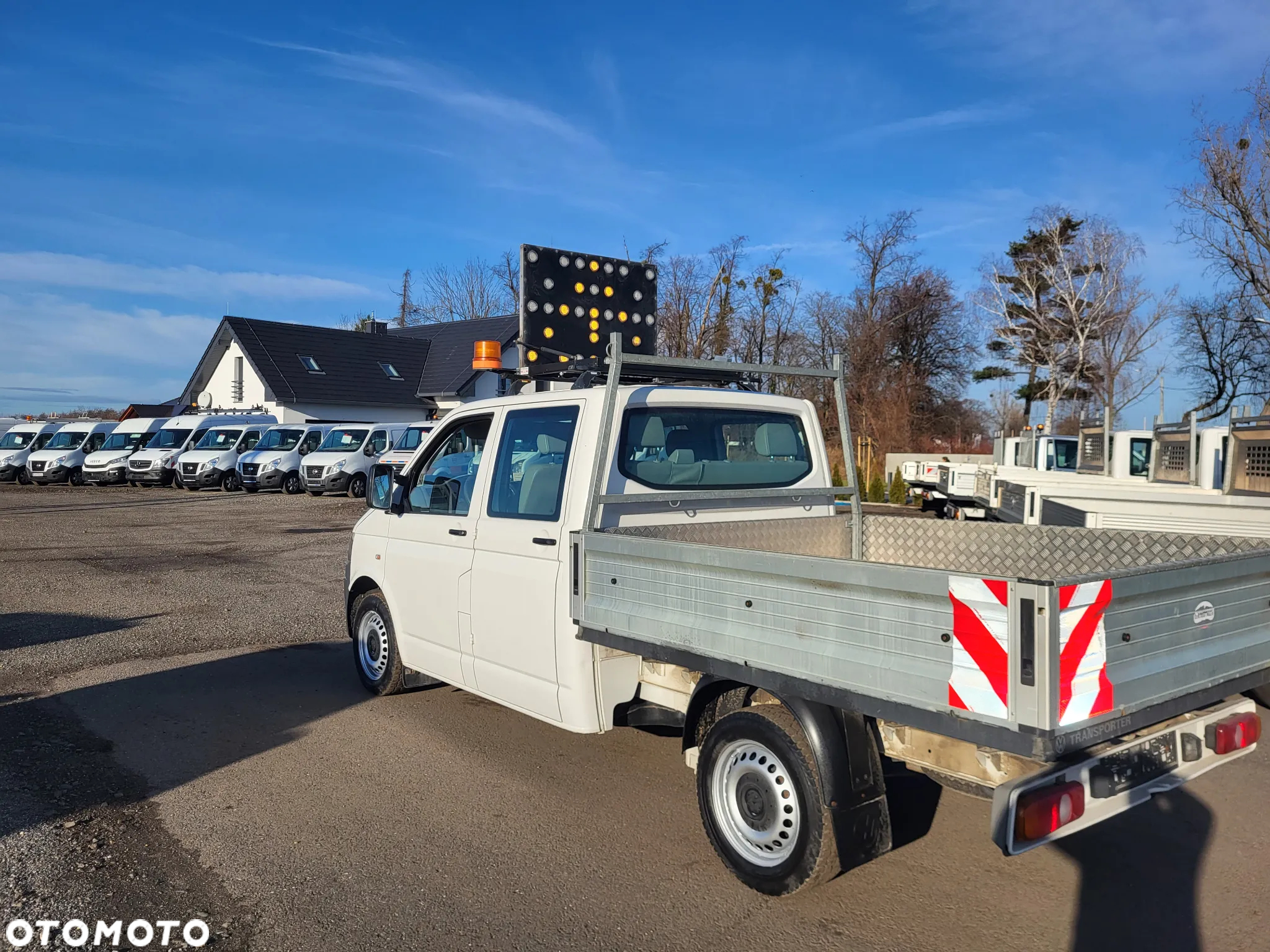 Volkswagen Transporter t5 lift doka super stan klima tablica świetlna - 7