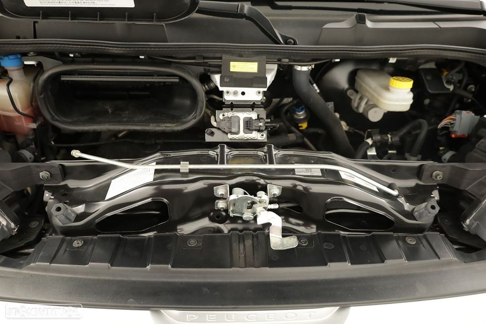 Peugeot boxer 2.2 bluehdi 333 l2h2 - 21