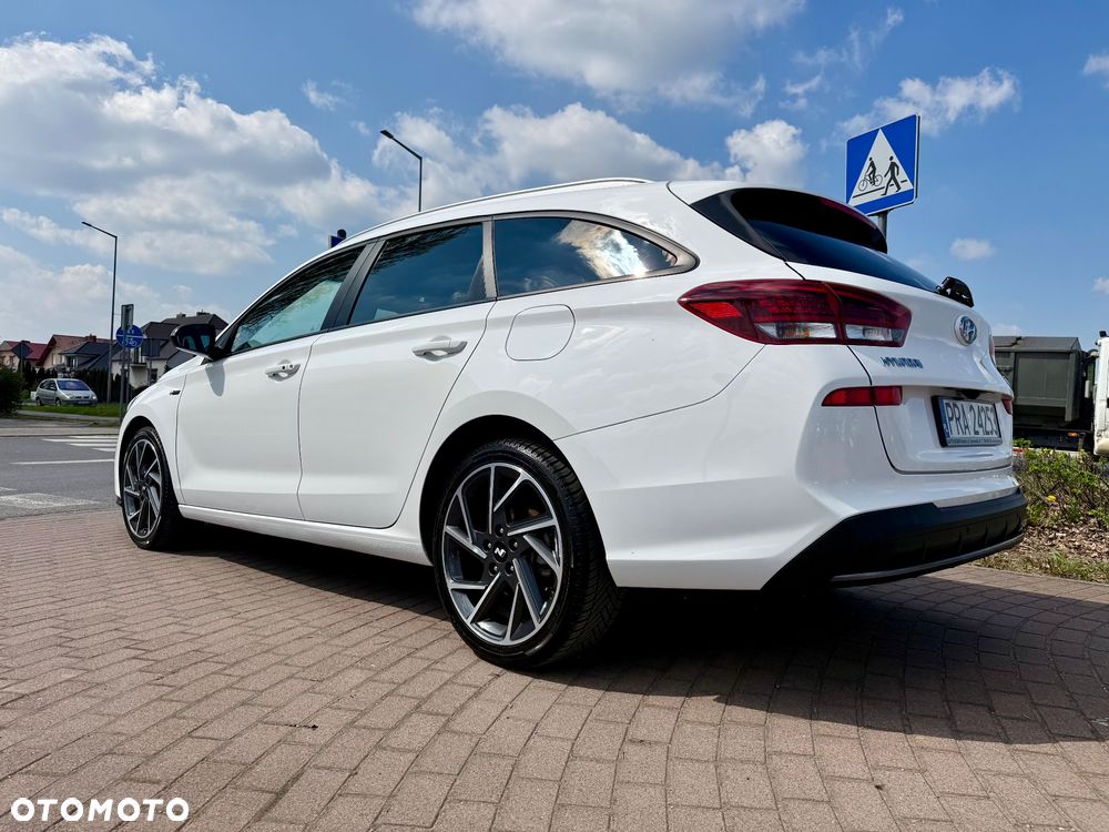 Hyundai i30 1.5 T-GDI 48V-Hybrid N-Line - 24