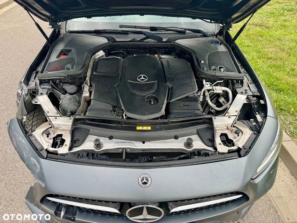 Mercedes-Benz CLS - 25