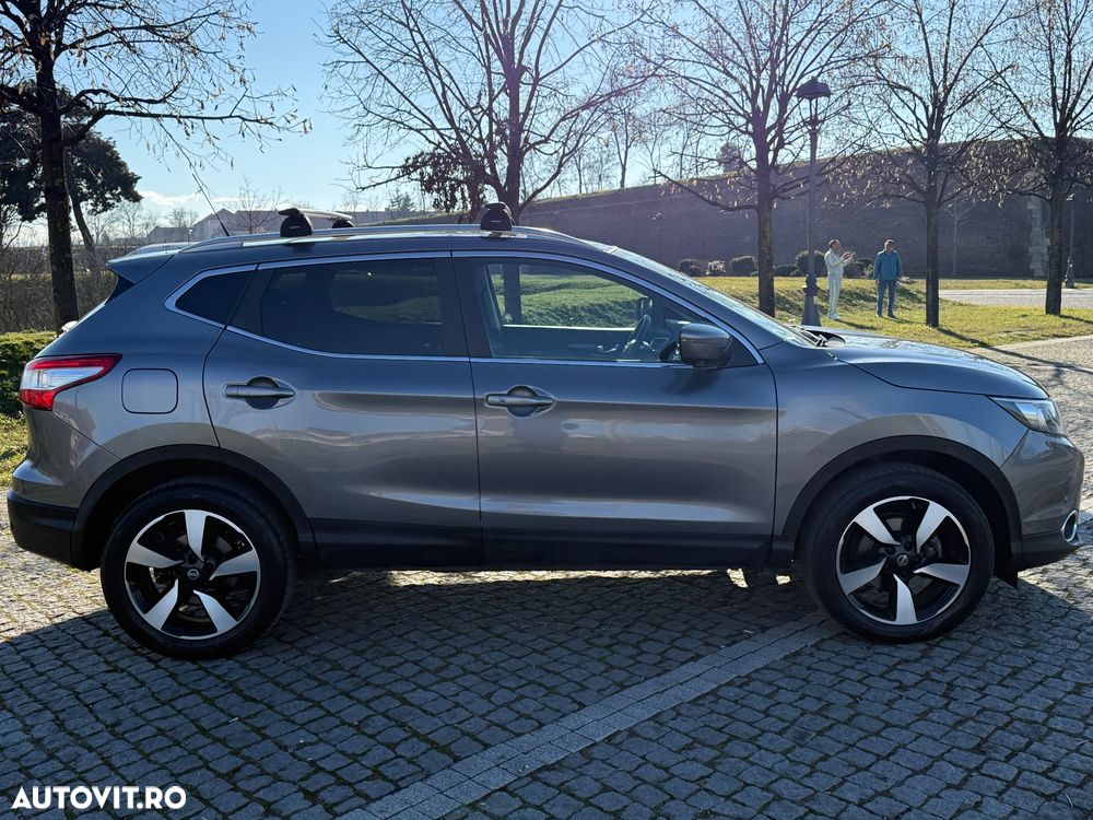 Nissan Qashqai 1.6 DCI ALL-MODE 4x4i TEKNA+ - 11