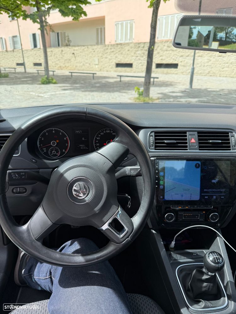VW Jetta 1.2 TSi Comfortline - 9