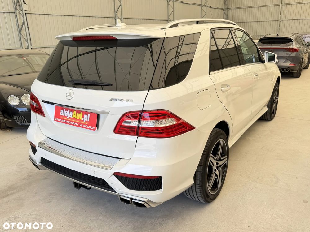 Mercedes-Benz ML 63 AMG 4Matic AMG SPEEDSHIFT 7G-TRONIC - 5