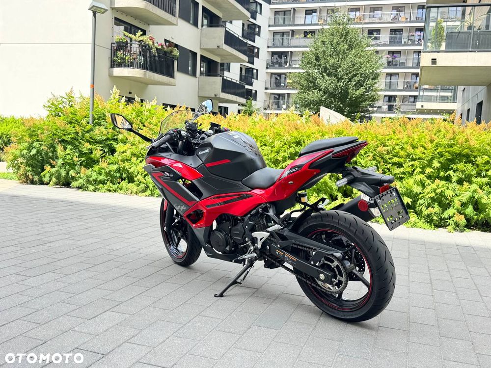 Kawasaki Ninja 500 - 10