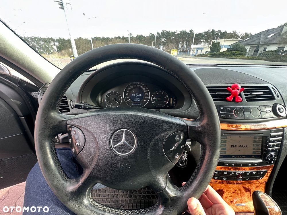 Mercedes-Benz Klasa E 220 CDI Automatik Elegance DPF - 13