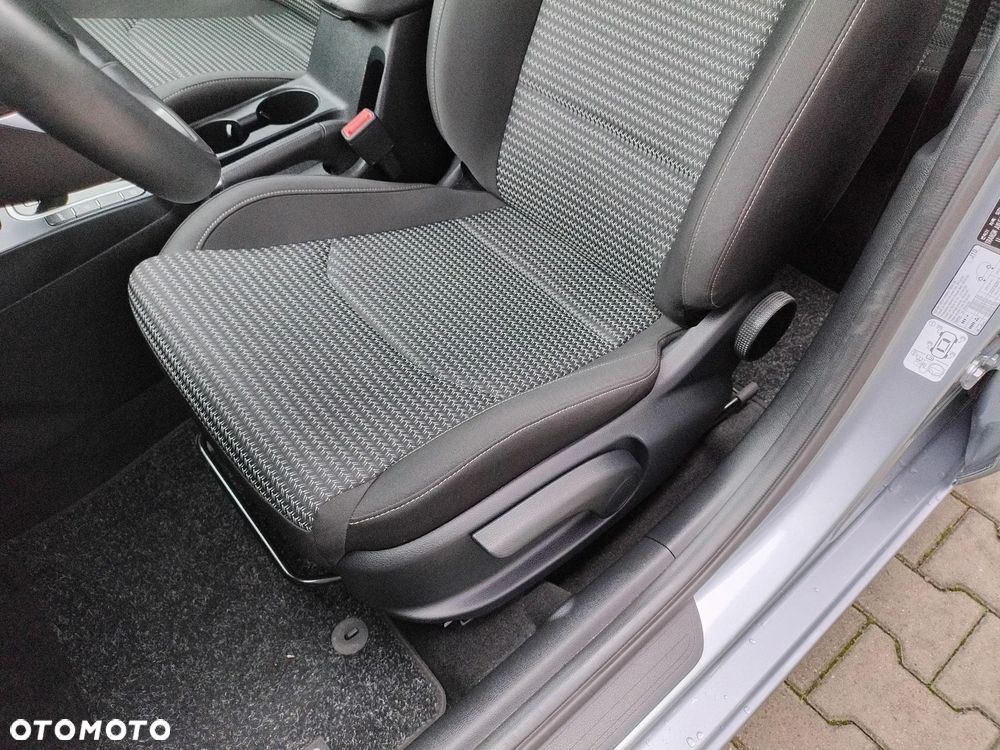 Kia Ceed 1.5 T-GDI M DCT - 12