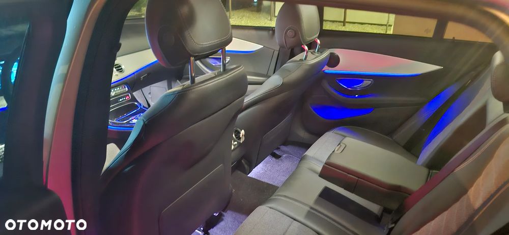 Mercedes-Benz Klasa E 200 d Business Edition 9G-TRONIC - 17