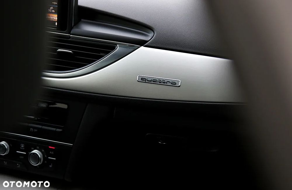 Audi A6 Avant 2.0 TDI quattro S tronic - 39