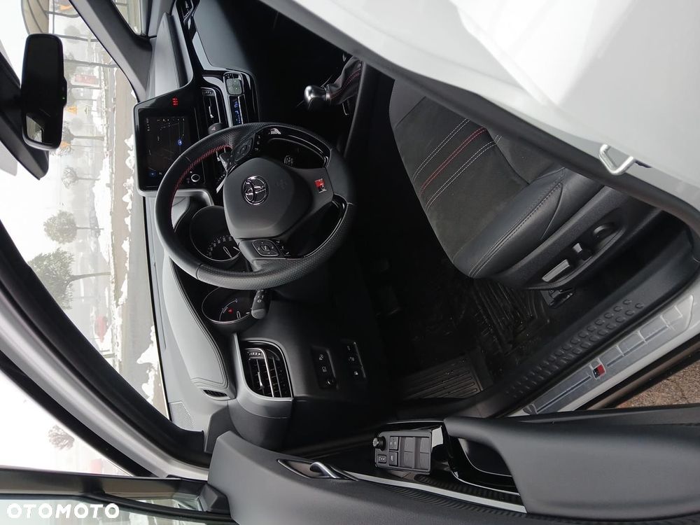 Toyota C-HR 2.0 Hybrid GR Sport - 18