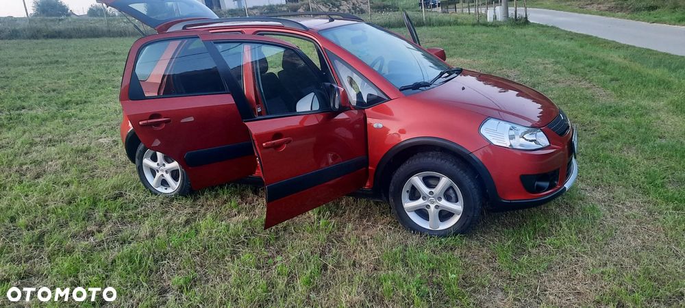 Suzuki SX4 1.6 GS / Premium 4WD - 26