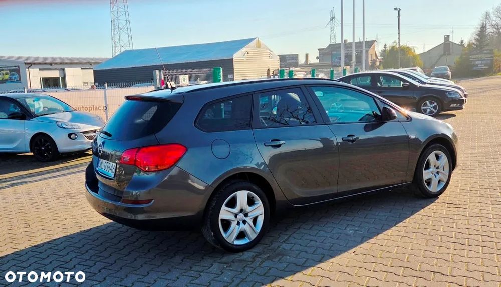 Opel Astra IV 1.4 Essentia - 6